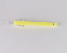 Load image into Gallery viewer, Kemmy's Labo Thin Mini Glass Pen - Lemon Gum (Special Edition)