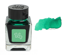 Load image into Gallery viewer, Tono & Lims No.14 A smile is a sword - 30ml Glass Bottle