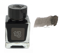 Load image into Gallery viewer, Tono &amp; Lims No.13 Übung macht den Meister - 30ml Glass Bottle
